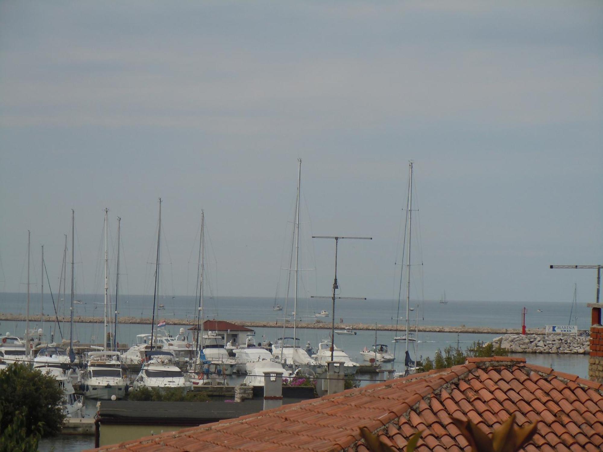 Bed And Breakfast La Rossa Umag Exterior foto